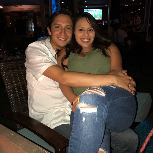 Meet your Posher, Ashley - Picture 1 of 1